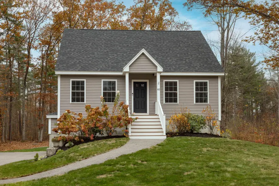 82 Stacy Lane, Eliot, ME 03903 - Image #2