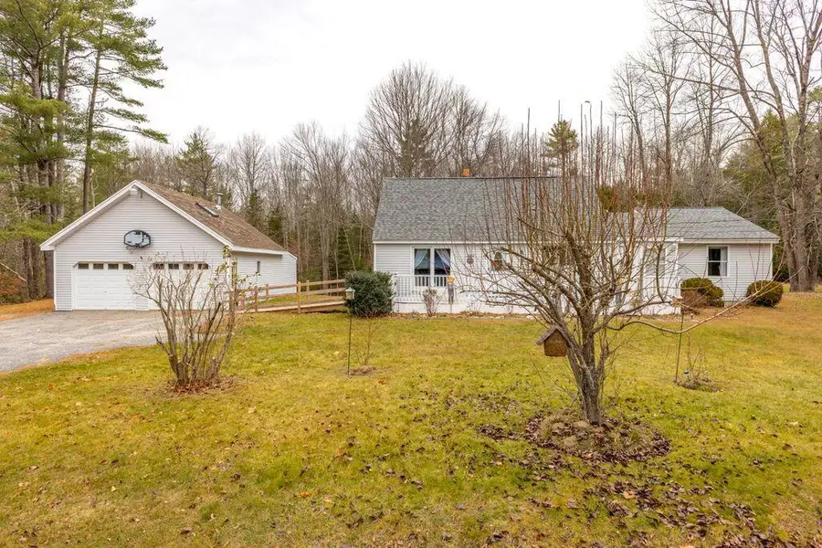 32 Grant Road, Freeport, ME 04032 - Image #2