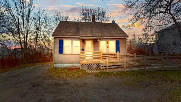 939 Sabattus Street, Lewiston, ME 04240