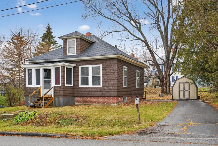 35 Elmwood Avenue, Waterville, ME 04901 - Image #2
