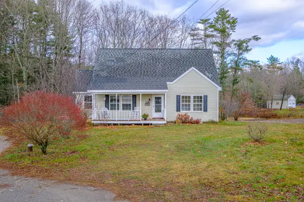 1044 Middle Road, Woolwich, ME 04579