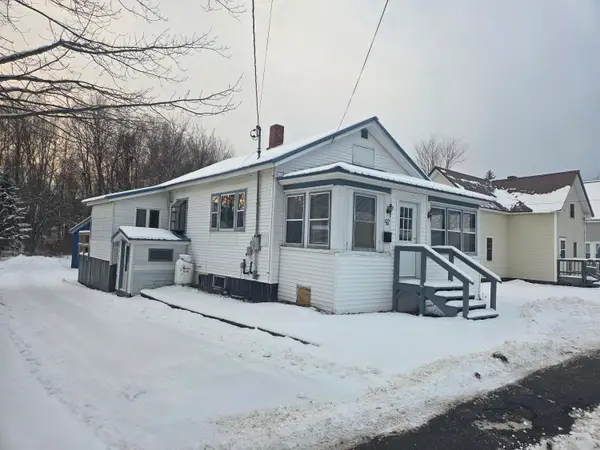 92 Bates Street, Millinocket, ME 04462