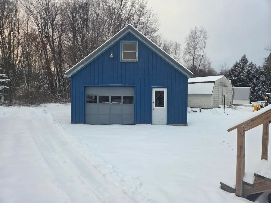 92 Bates Street, Millinocket, ME 04462 - Image #2