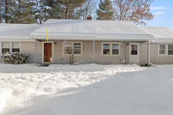 51 Woodland Hills #51, South Berwick, ME 03908