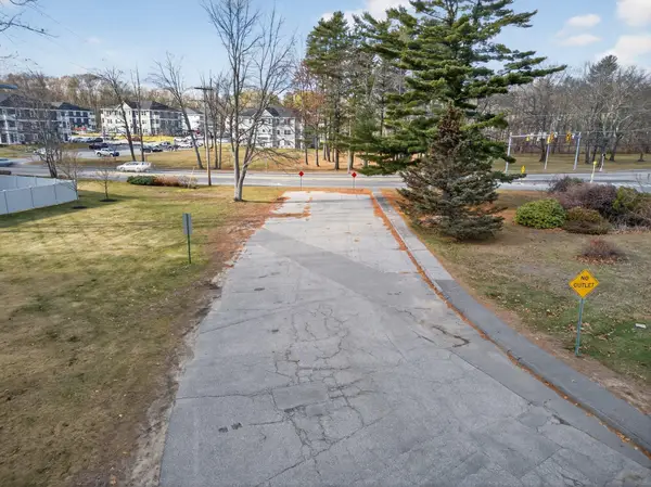 0 Admiral Fitch Avenue #Lot7, Brunswick, ME 04011