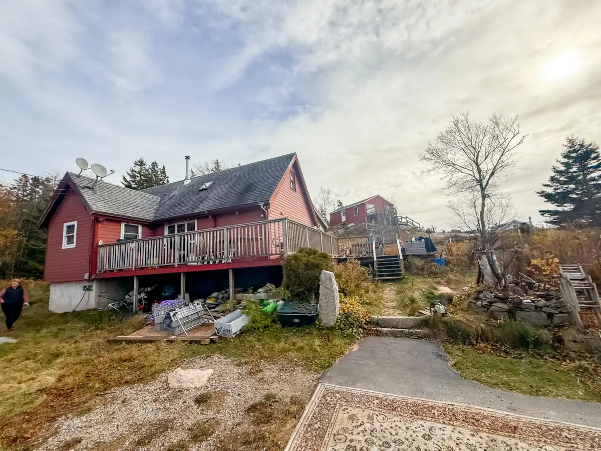 24 Old Harbor Road, Vinalhaven, ME 04863 - Image #1