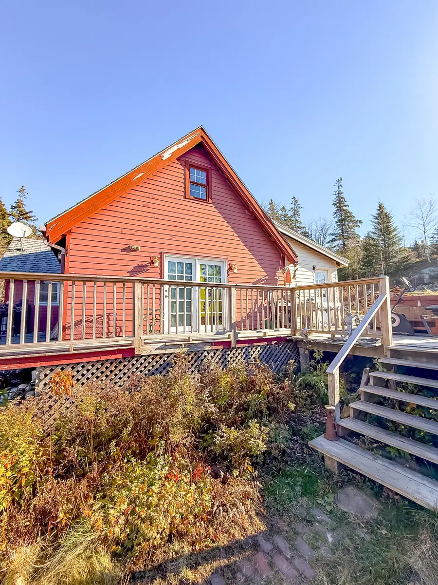 24 Old Harbor Road, Vinalhaven, ME 04863 - Image #2
