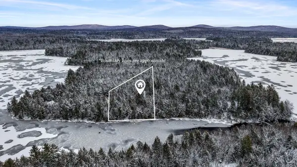 124 Dead Stream Road, Lincoln, ME 04457