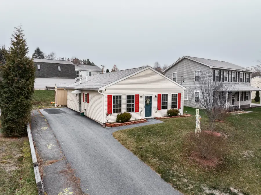 39 Whisper Drive, Bangor, ME 04401 - Image #2