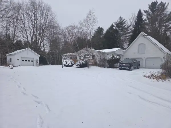 373 Middle Road, Fairfield, ME 04937