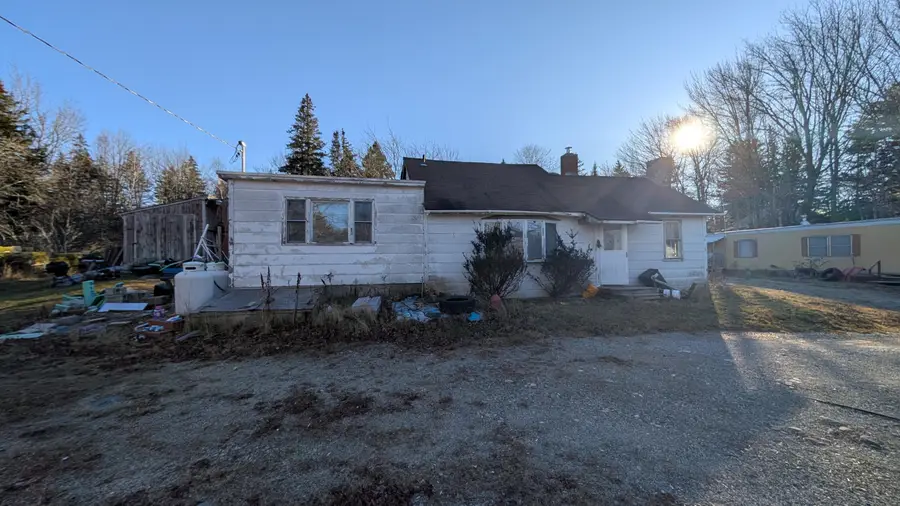 5 Oceanville Road, Stonington, ME 04681 - Image #2