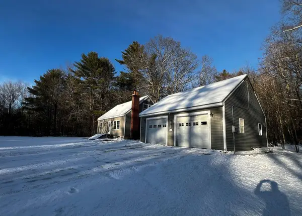 227 Gore Road, Oxford, ME 04270