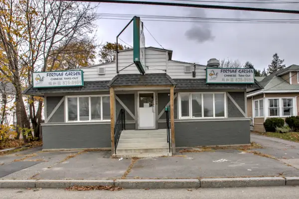 1435 Forest Avenue, Portland, ME 04103