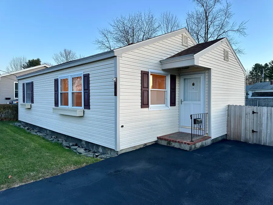 212 New Gorham Road, Westbrook, ME 04092 - Image #2