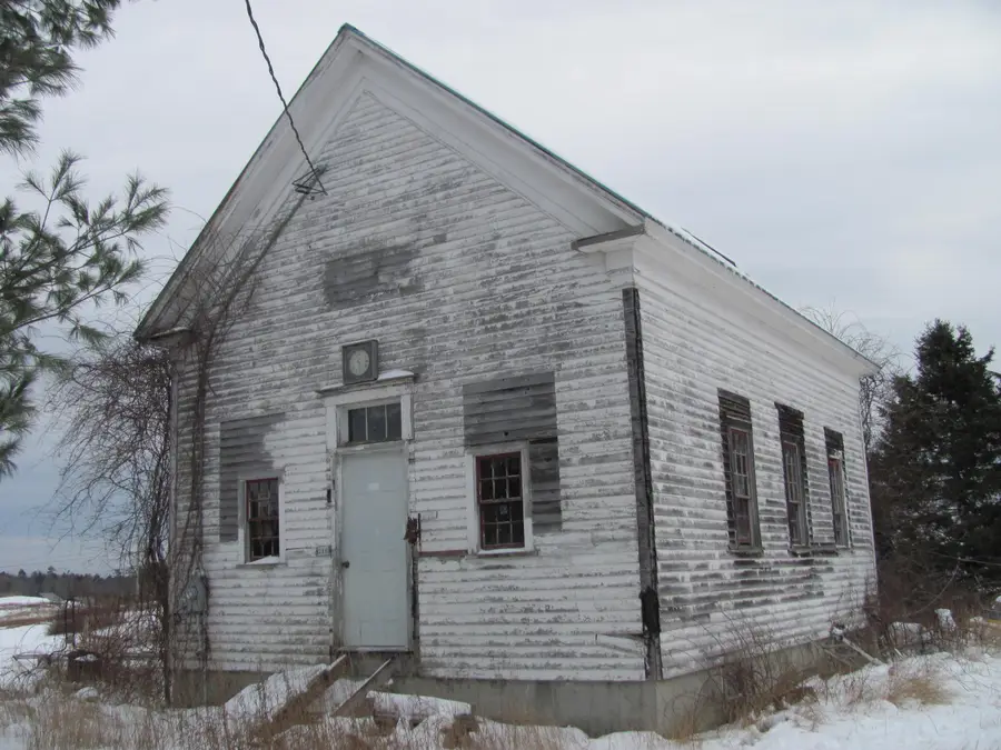 216 Curtis Road, Arundel, ME 04046 - Image #2