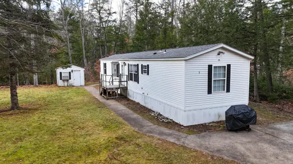 9 Carroll Avenue, Standish, ME 04084