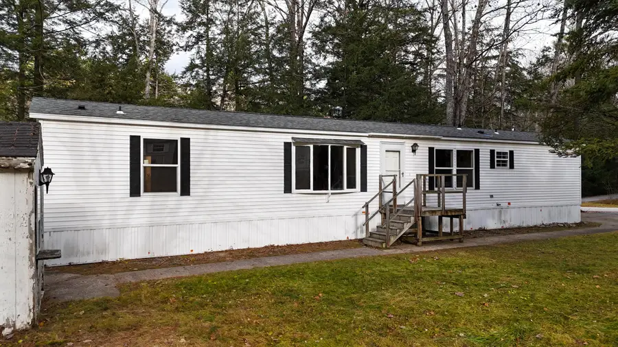 9 Carroll Avenue, Standish, ME 04084 - Image #2