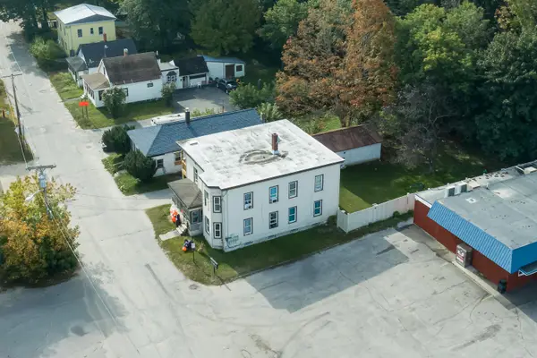 6 Dix Avenue, Mexico, ME 04257