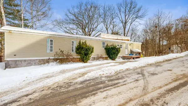 399 High Street, Rumford, ME 04276