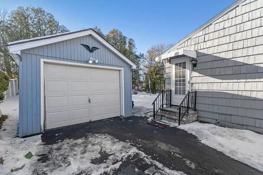 53 Park Avenue E, Brewer, ME 04412 - Image #3