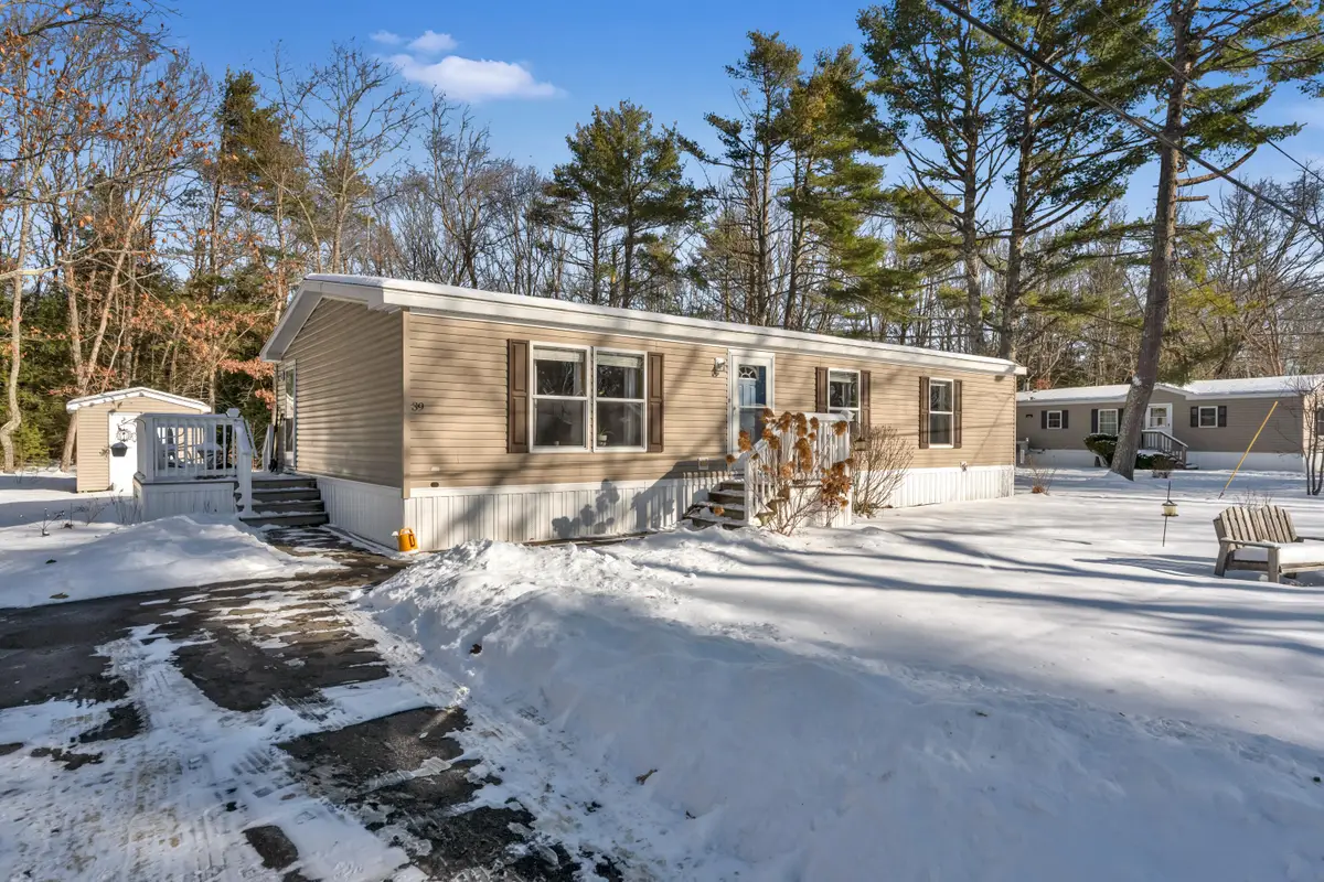 39 Leisure Drive, Alfred, ME 04002 - Image #1