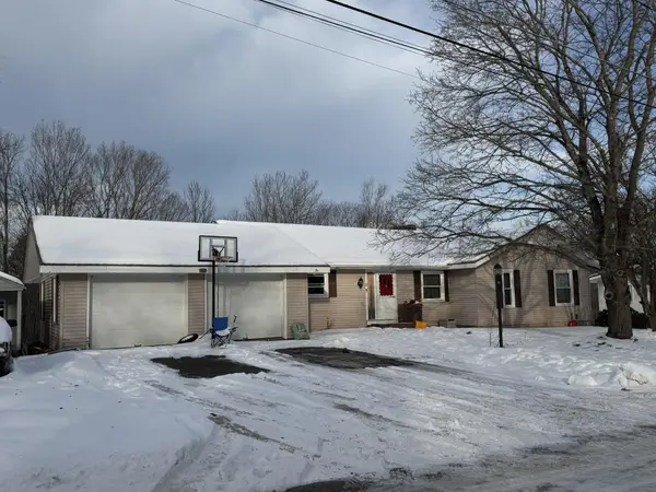 9 Osborne Road, Gorham, ME 04038