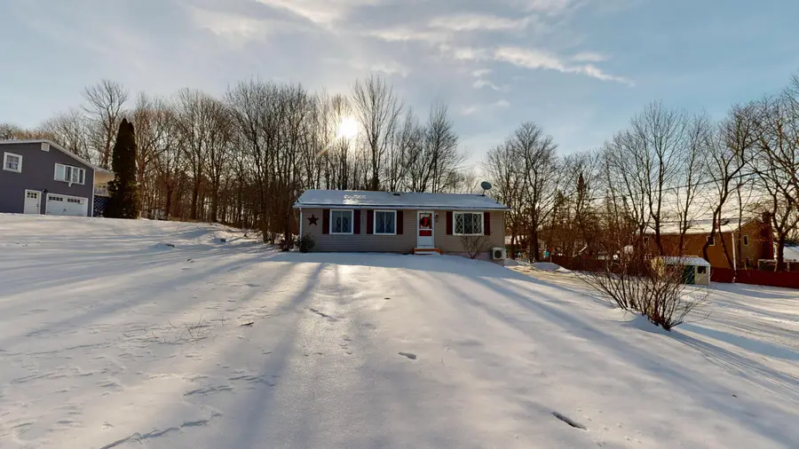 11 Highland Heights, Winthrop, ME 04364 - Image #3