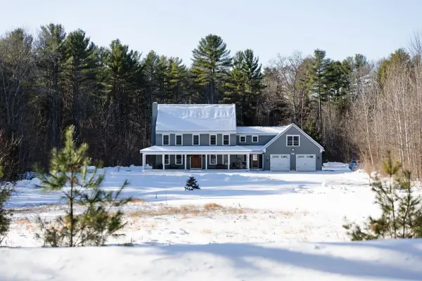 23 Quarterhorse Drive, Bridgton, ME 04009