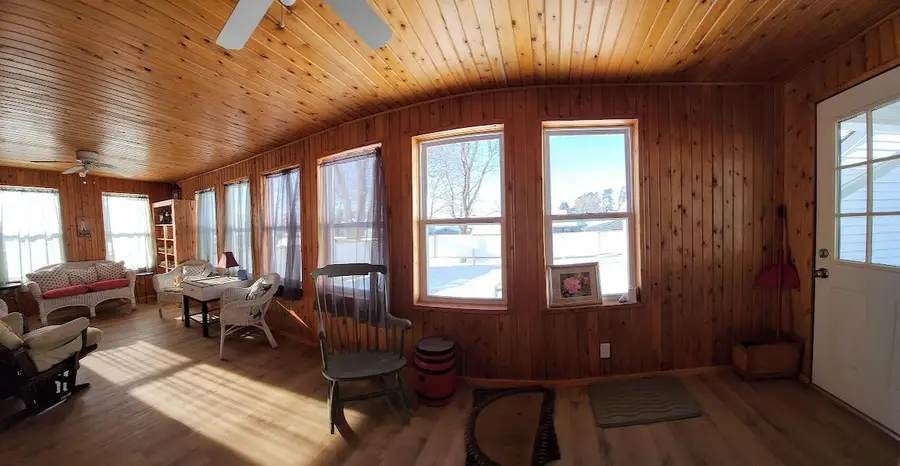 34 Maple Street, East Millinocket, ME 04430 - Image #3