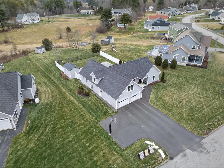 42 Fieldstone Drive, Augusta, ME 04330 - Image #3