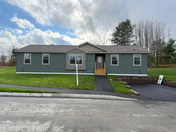 2 Baxter Boulevard, Biddeford, ME 04005