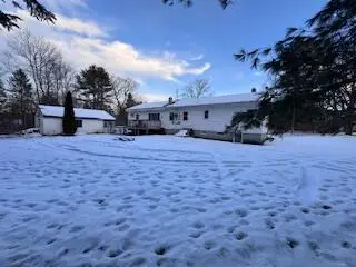 42 Barnes Road, Windham, ME 04062