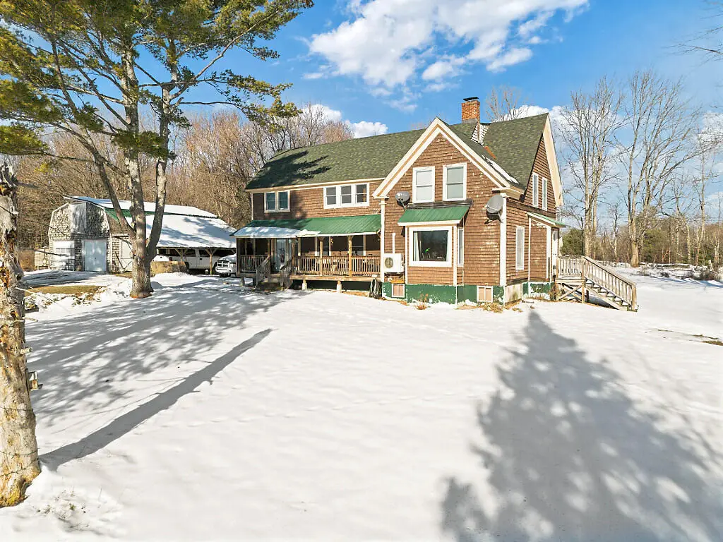137 Middle Road, Fairfield, ME 04937 - Image #1
