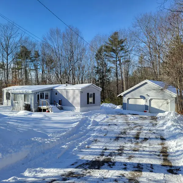 84 Whittemore Road, Oxford, ME 04270