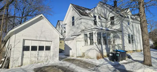 4 Gilbert Street, Orono, ME 04473