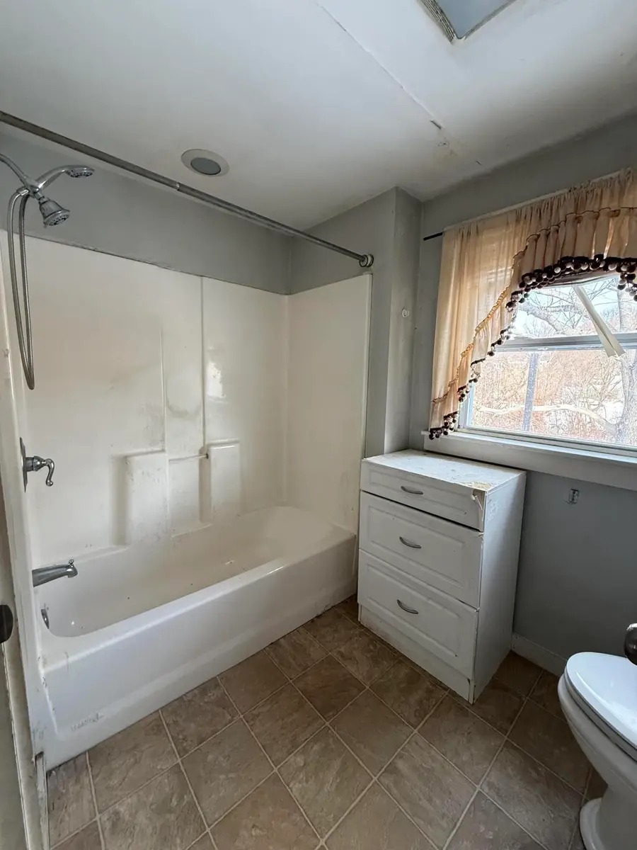 91 Brook Street, Sanford, ME 04073 - Image #3