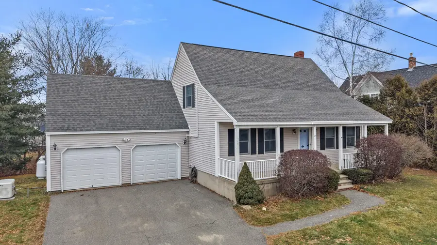 23 Horseshoe Lane, Hampden, ME 04444 - Image #2