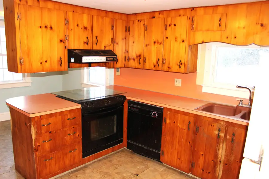 810 Rockland Street, Rockport, ME 04856 - Image #2