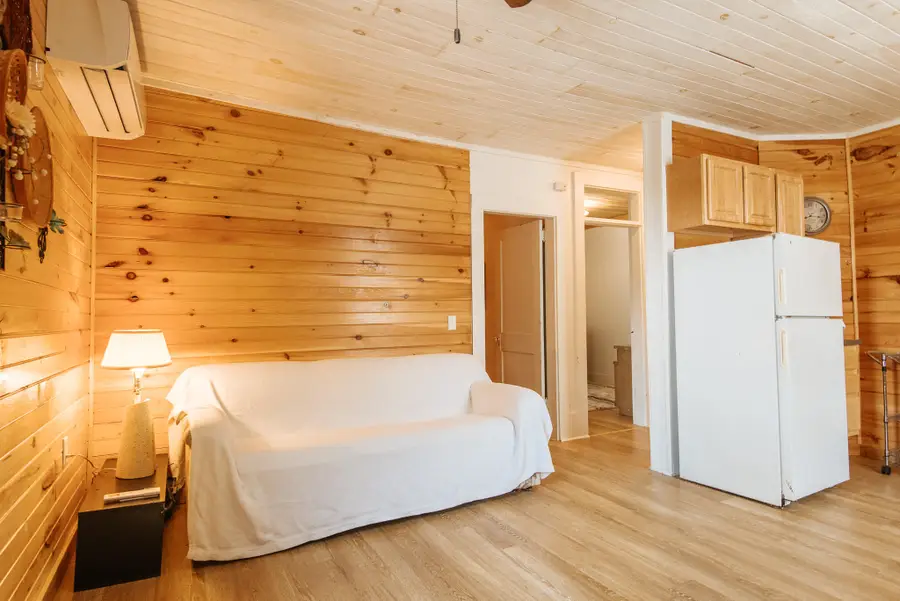 20 Beech Street, East Millinocket, ME 04430 - Image #3