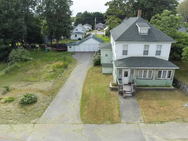 20 Beech Street, East Millinocket, ME 04430