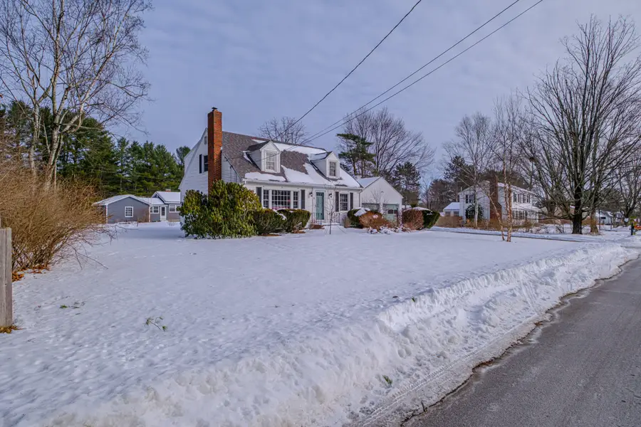 6 Woodside Drive, Cumberland, ME 04021 - Image #2