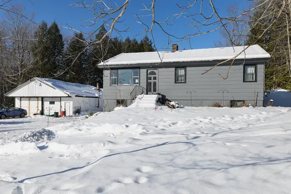 76 Neck Road, Litchfield, ME 04350