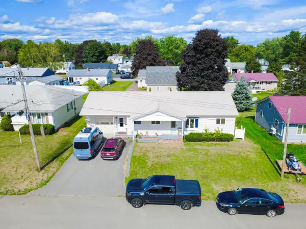 3 County Street, East Millinocket, ME 04430