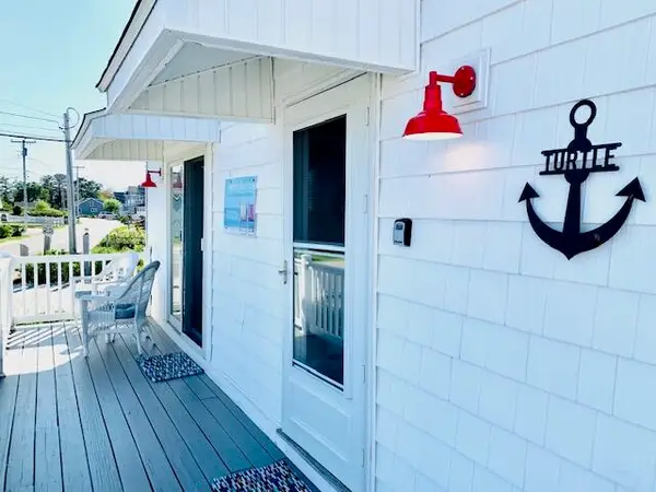 542 Ocean Avenue, Wells, ME 04090