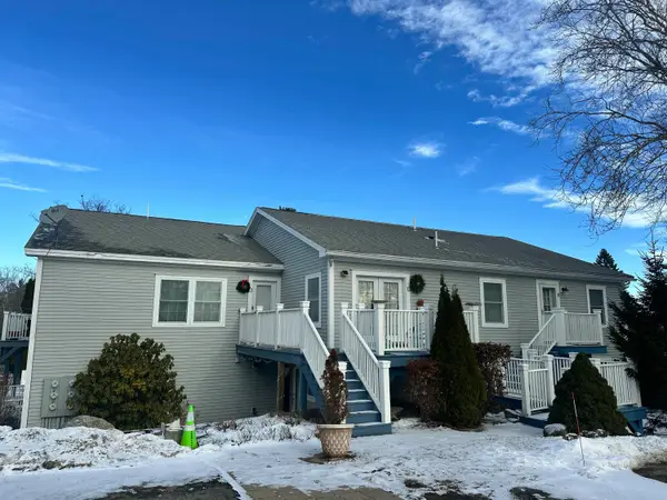 12 Hilltop Drive #12, Rockport, ME 04856
