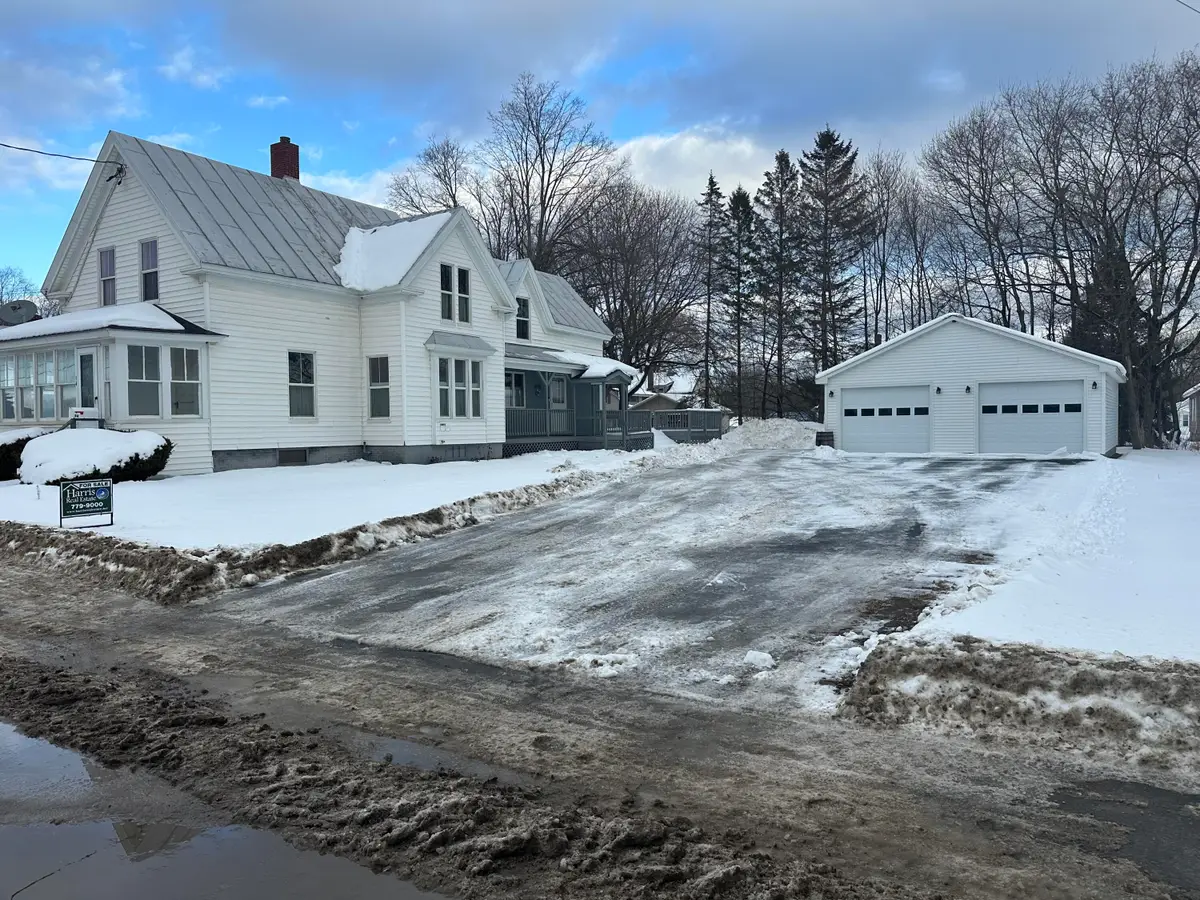 94 Old Point Avenue, Madison, ME 04950 - Image #1