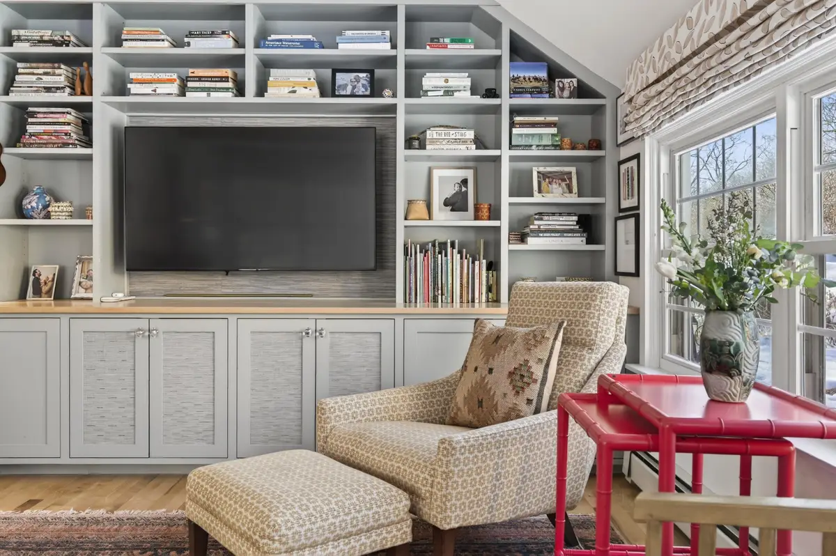 18 Woodcrest Road, Cape Elizabeth, ME 04107 - Image #1