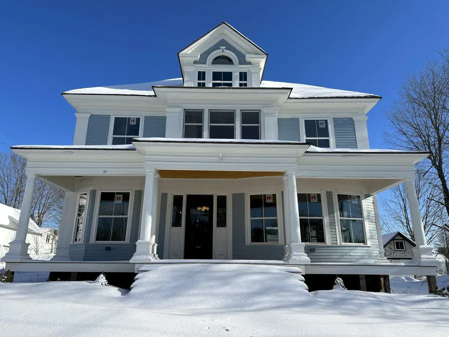 131 Madison Avenue, Skowhegan, ME 04976 - #3