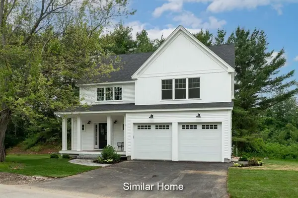15 Cascade Circle #18, Kennebunk, ME 04043