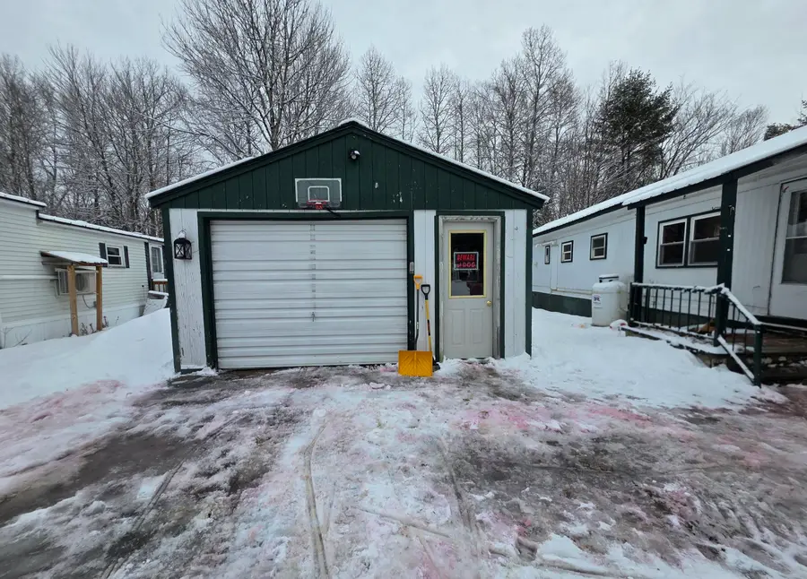 46 Cedar Street, Millinocket, ME 04462 - Image #3
